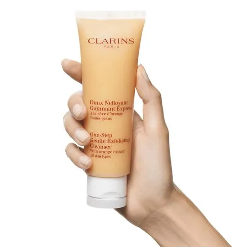 Clarins One Step Gentle Exfoliating Cleanser