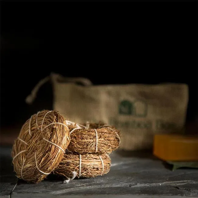 Exfoliating Body Scrubber | Handwoven Vetiver Khas Roots | Set of 2