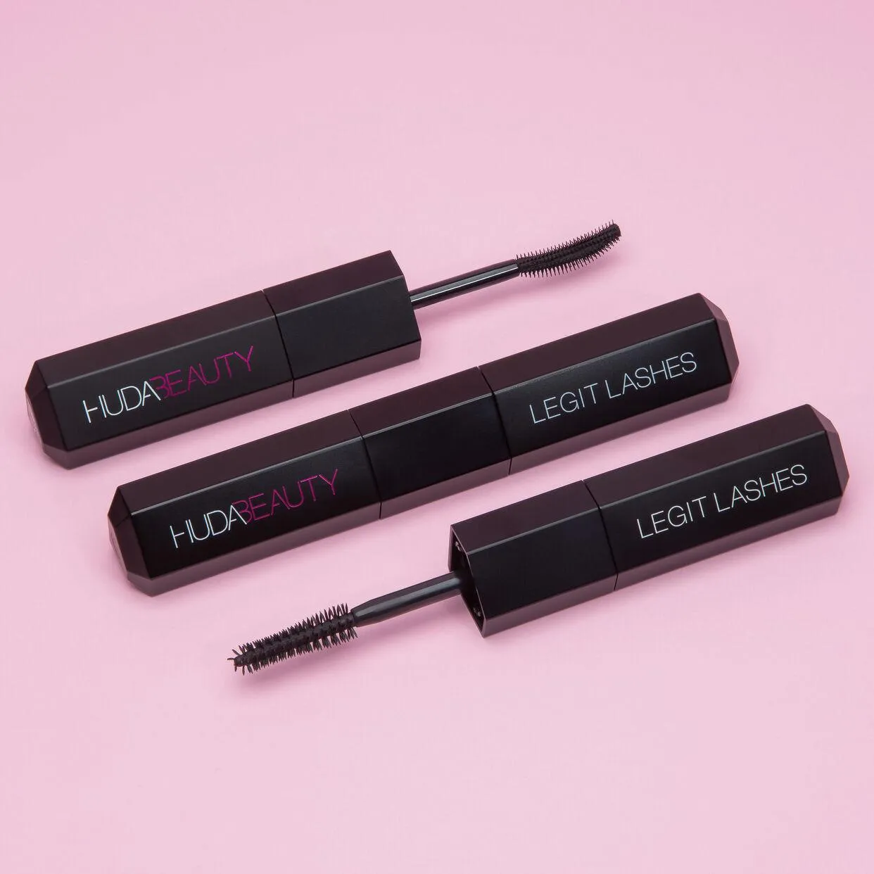 Huda Beauty - LEGIT LASHES Double-Ended Volumizing and Lengthening Mascara